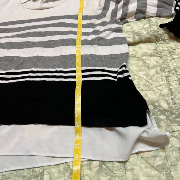 Calvin Klein sweater with collar - Picture 5 of 6